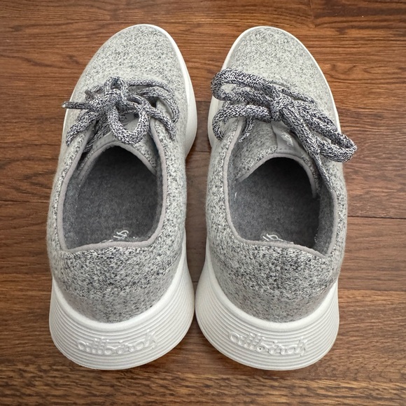 Allbirds Wool Runner Go in Medium Grey (Blizzard Sole) Size 8 - Picture 6 of 7